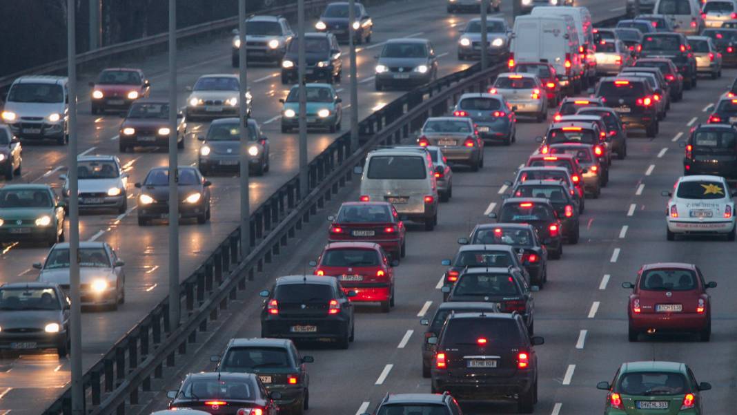 Trafik sigortası şartları iptal edildi! Milyonlarca araç sahibini ilgilendiren karar 5